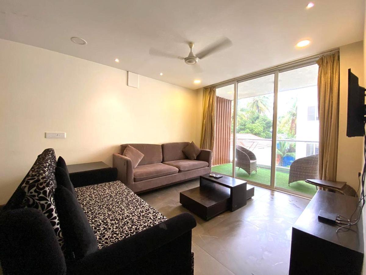 Aarju Luxurious Wave Apartment Calangute Luaran gambar