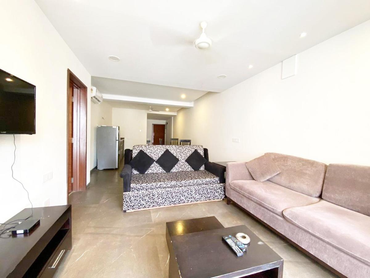 Aarju Luxurious Wave Apartment Calangute Luaran gambar