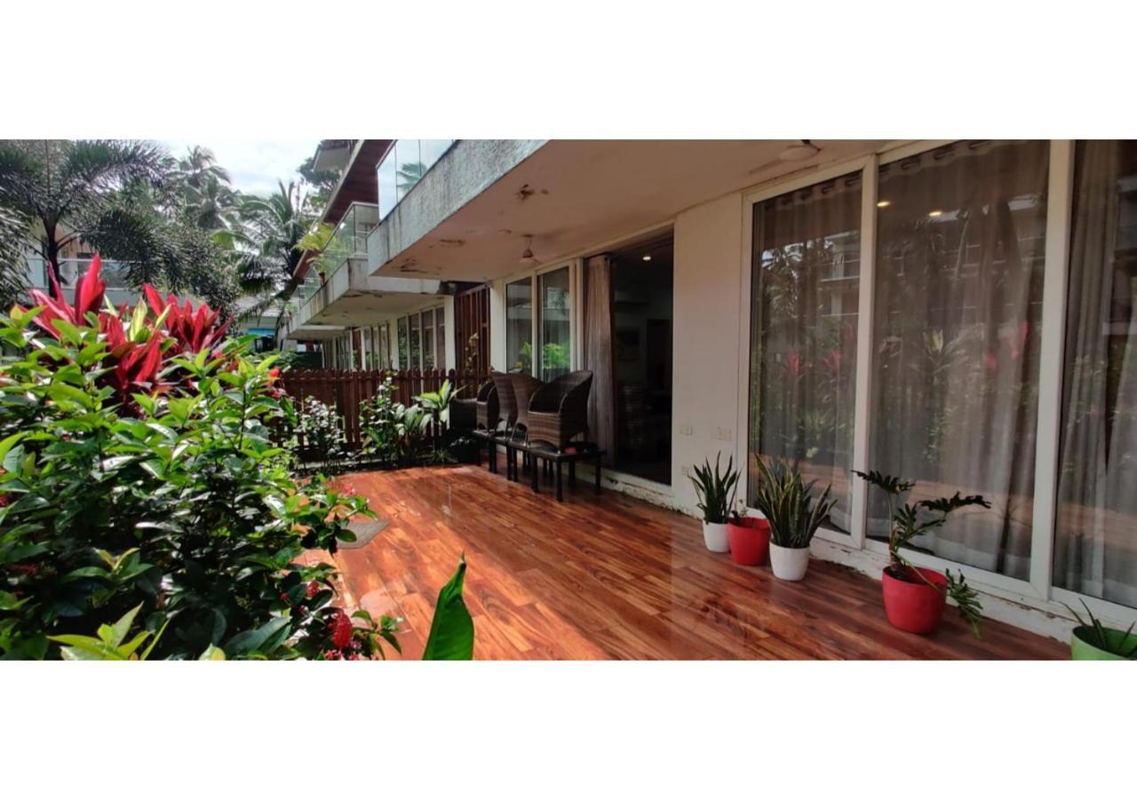 Aarju Luxurious Wave Apartment Calangute Luaran gambar