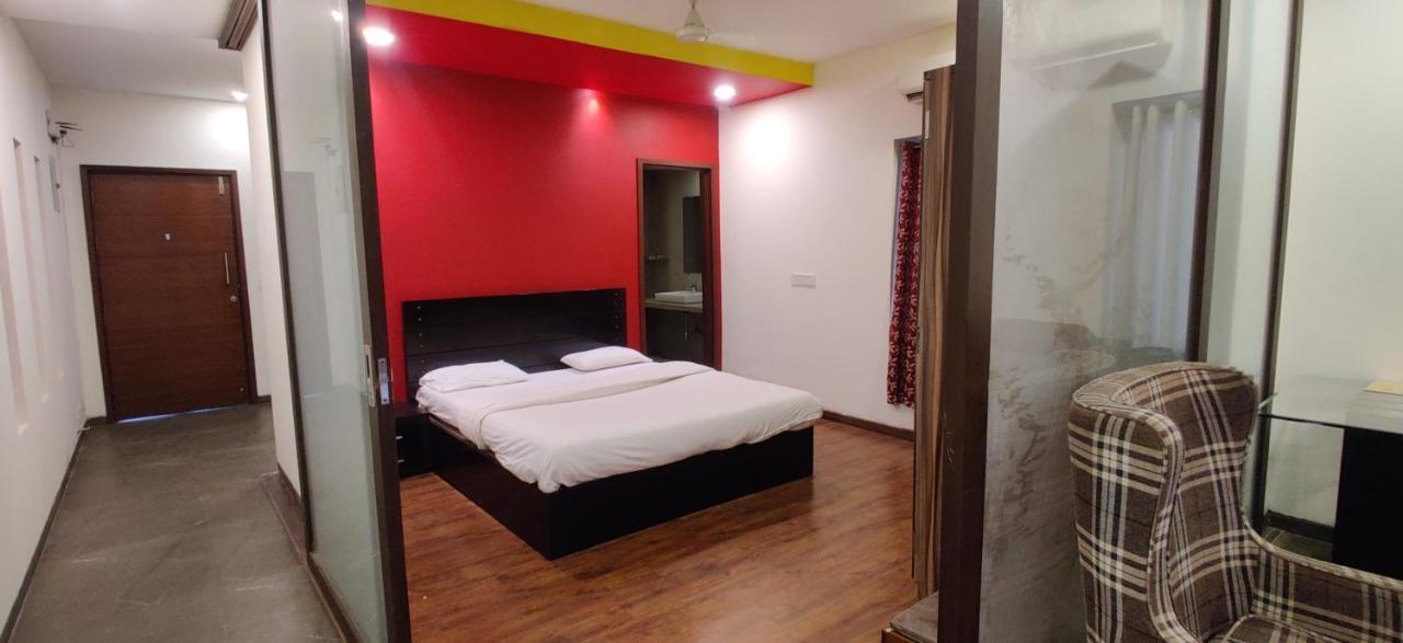 Aarju Luxurious Wave Apartment Calangute Luaran gambar