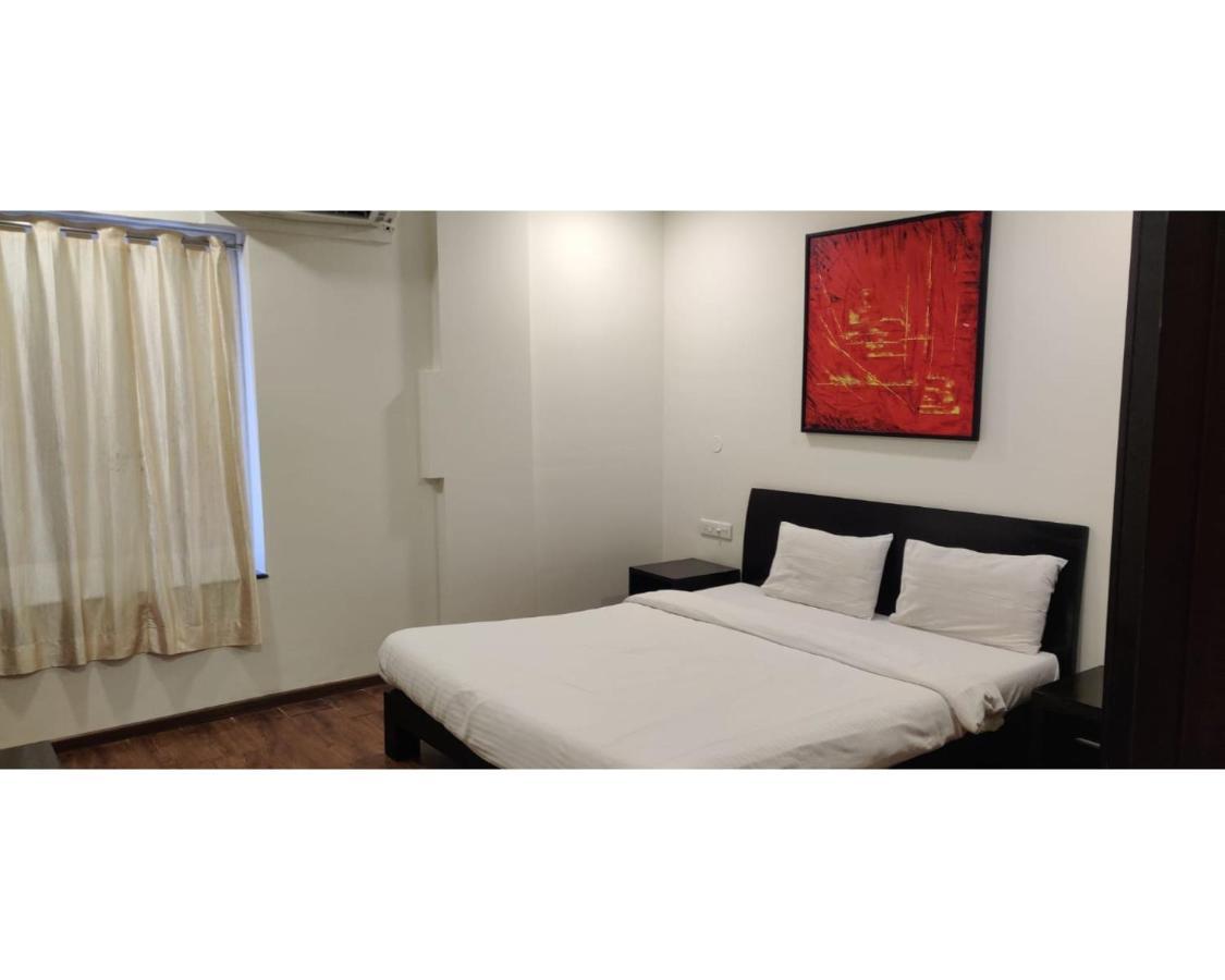 Aarju Luxurious Wave Apartment Calangute Luaran gambar