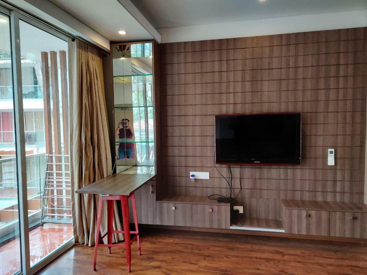 Aarju Luxurious Wave Apartment Calangute Luaran gambar