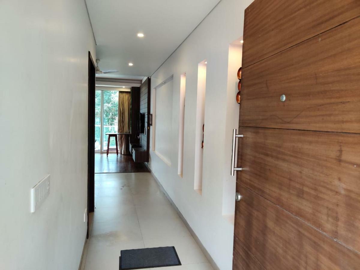 Aarju Luxurious Wave Apartment Calangute Luaran gambar