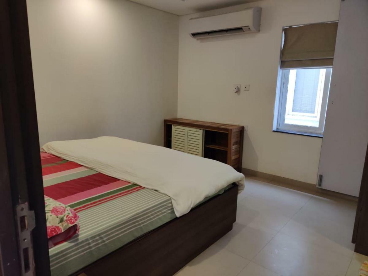 Aarju Luxurious Wave Apartment Calangute Luaran gambar