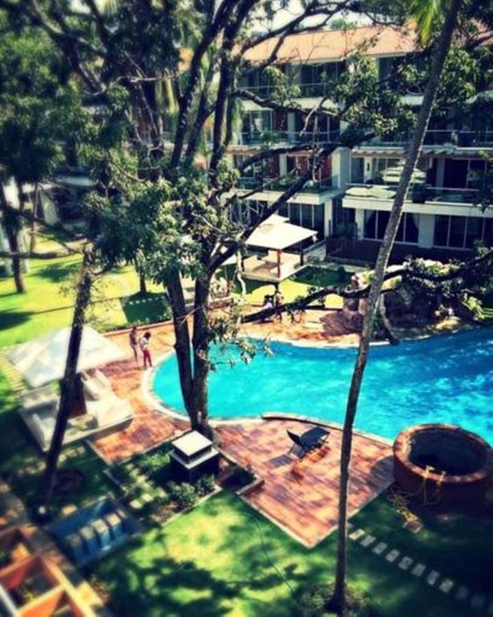 Aarju Luxurious Wave Apartment Calangute Luaran gambar